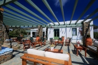 Outdoor breakfast lounge of Edem Apartments, Platy Yialos, Sifnos